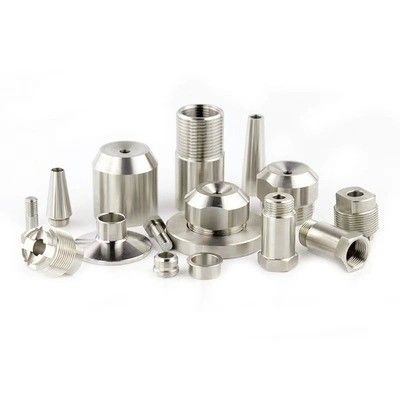 Услуги по обработке CNC для высокоточных алюминиевых экструзионных компонентов теплоотводов